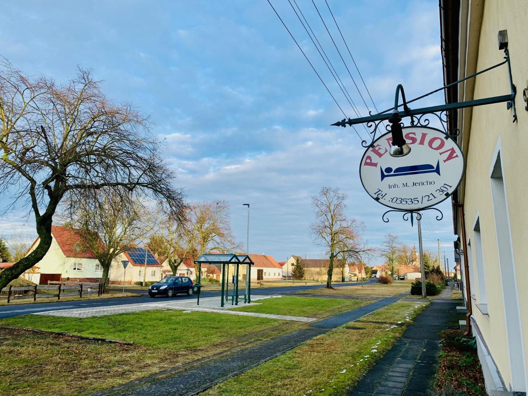 Top-Moderne Ferienwohnung Und Apartments Auf Frueherem Wunderschoenen Bauernhof Im Elbe-Elster-Kreis In Brandenburg Bei Herzberg-Elster, Schoenewalde, Holzdorf מראה חיצוני תמונה
