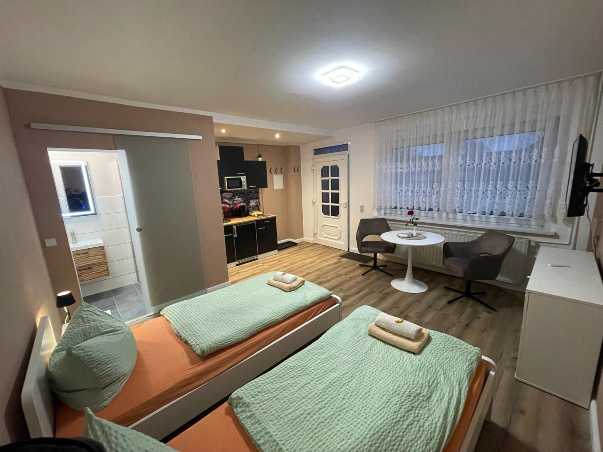 Top-Moderne Ferienwohnung Und Apartments Auf Frueherem Wunderschoenen Bauernhof Im Elbe-Elster-Kreis In Brandenburg Bei Herzberg-Elster, Schoenewalde, Holzdorf מראה חיצוני תמונה